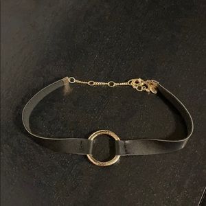 Express Choker Necklace